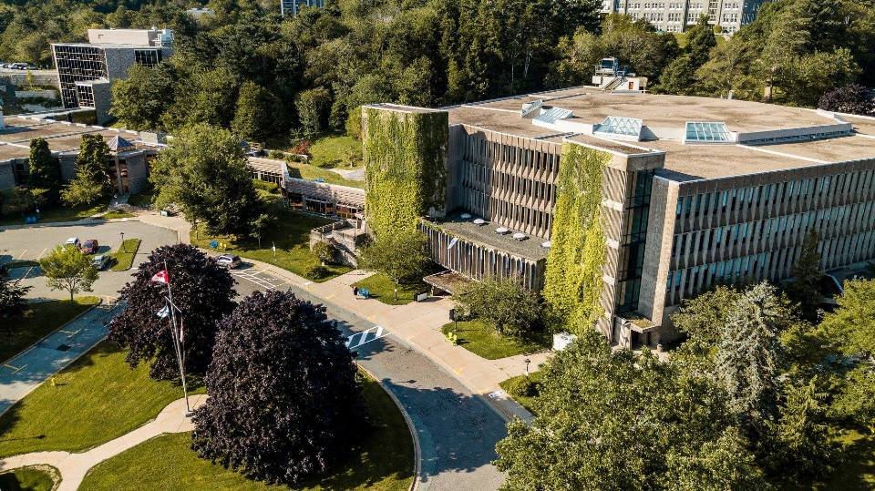 Mount Saint Vincent University