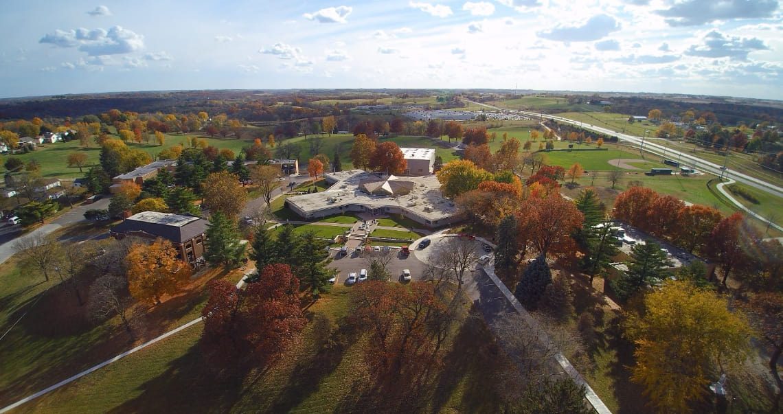 Maur Hill-Mount Academy